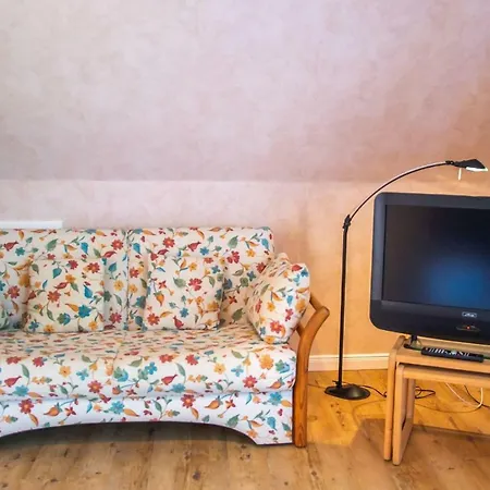 Haus Wiwibarg Og Lejlighed